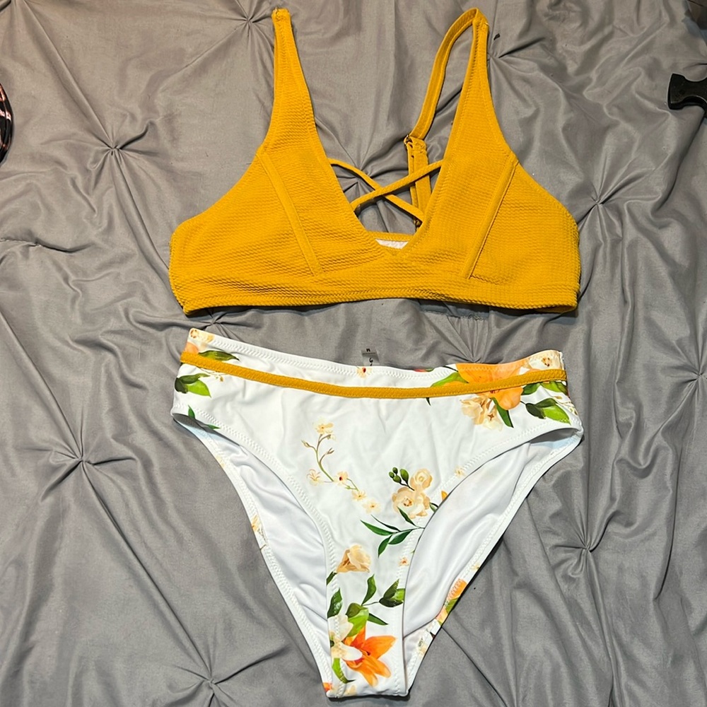 Size medium swimsuit